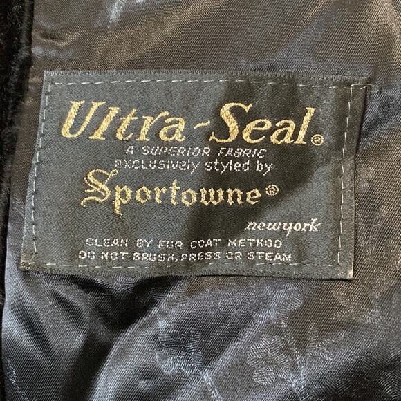 Vintage black faux fur coat women’s size 6 Made in USA - Picture 8 of 10